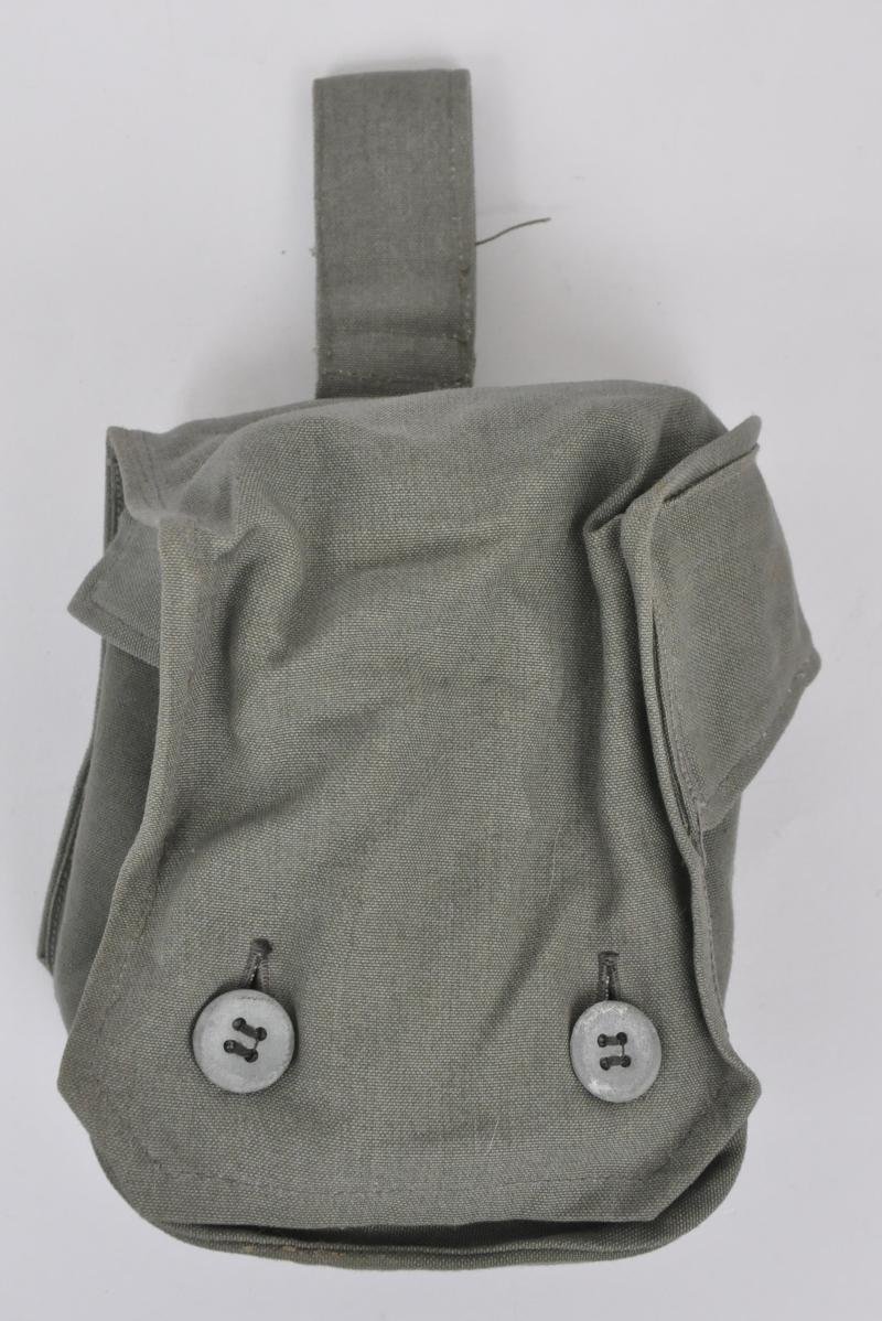 WW2 German Spare Gas Mask Filter Bag — image 2