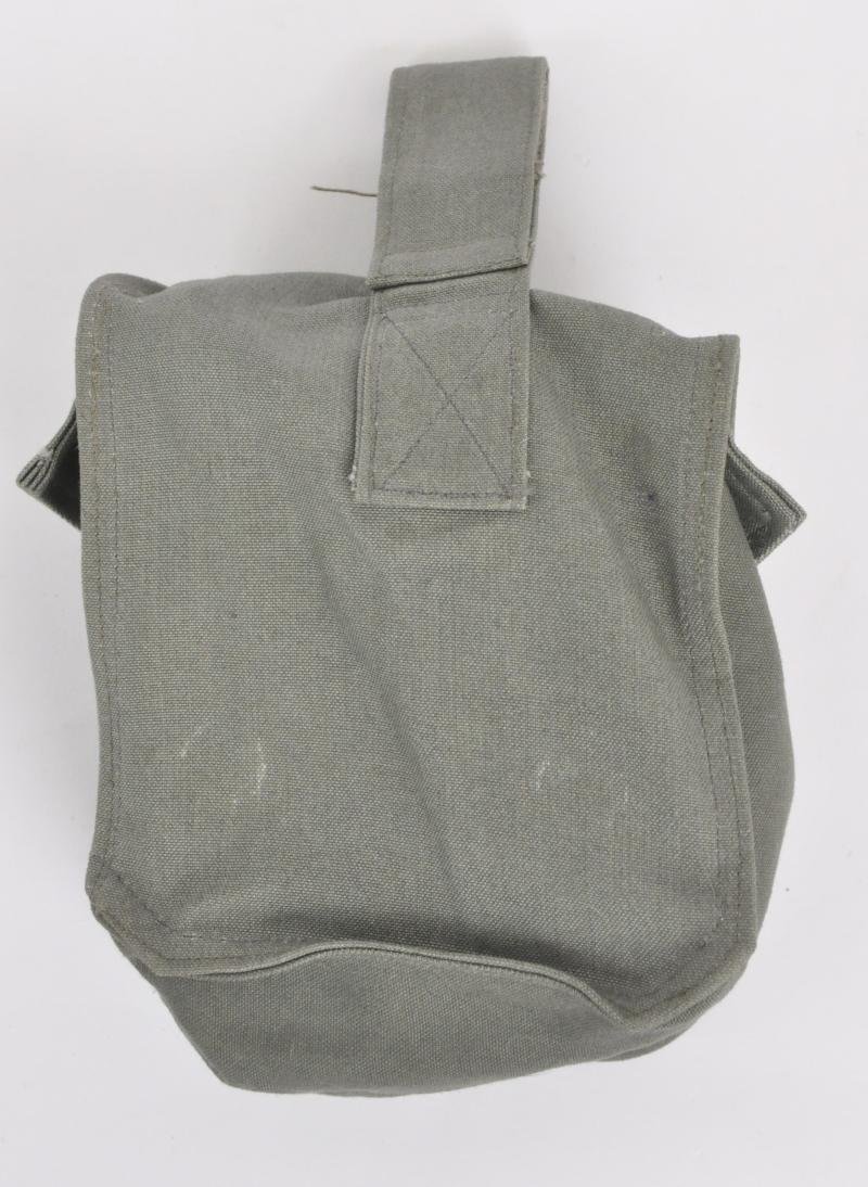 WW2 German Spare Gas Mask Filter Bag — image 3