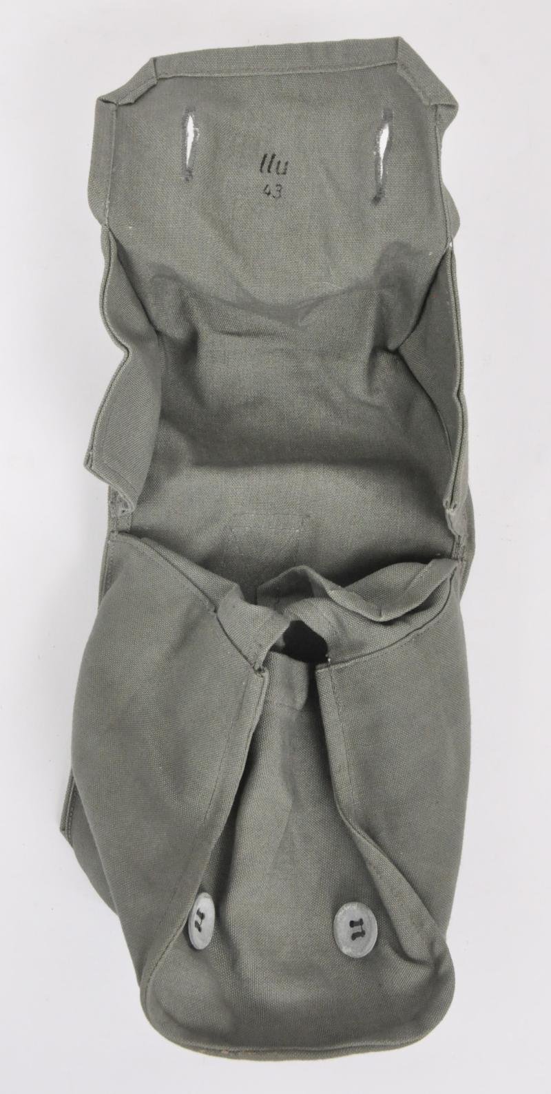 WW2 German Spare Gas Mask Filter Bag — image 4