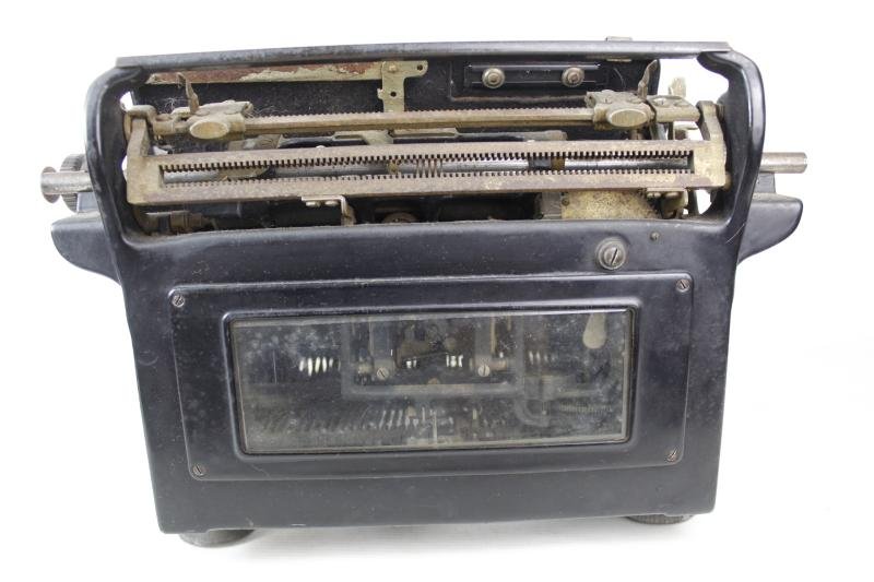WW2 Period German AEG Typewriter — image 6
