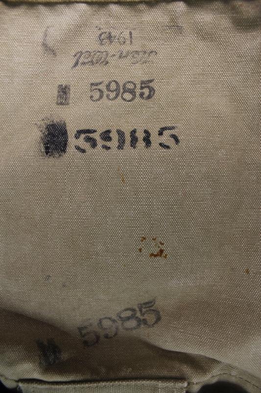 WW2 US Musette Bag & Carrying Strap 1943 — image 5