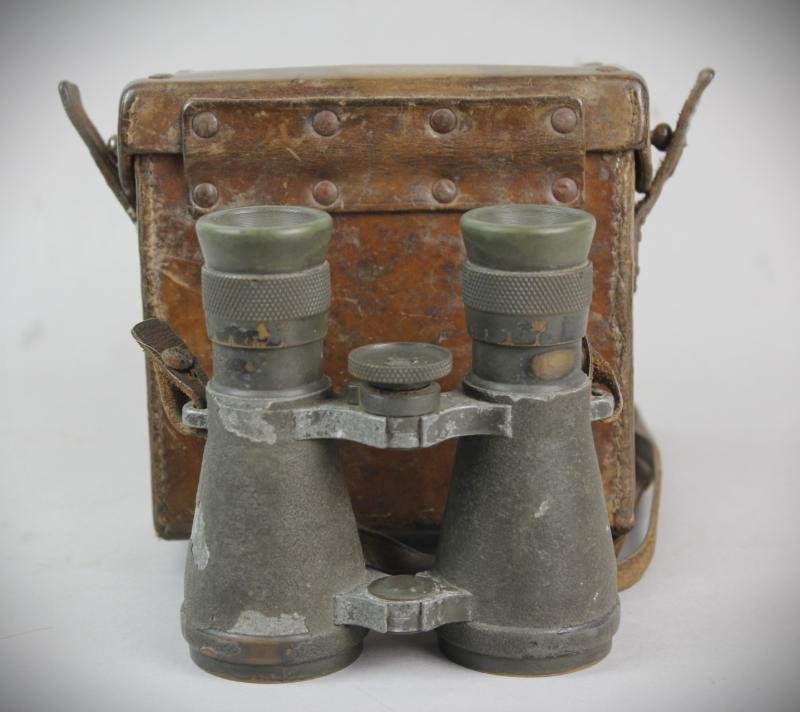 WW1 German Fernglas '08 With Carrying Case — image 2