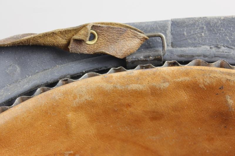 WW1 French M15 Adrian Helmet With Commandant Named Souvenir Plaque — image 10