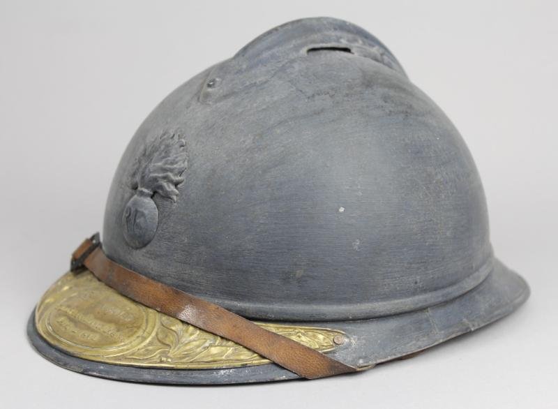 WW1 French M15 Adrian Helmet With Commandant Named Souvenir Plaque — image 3