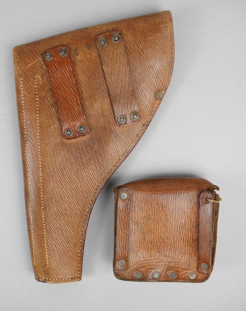 WW2 British 39 Pattern Holster & Cartridge Pouch 1941 — image 2