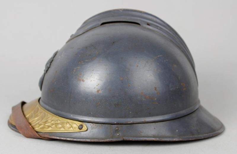 WW1 French Adrian Helmet With Souvenir Plaque — image 4