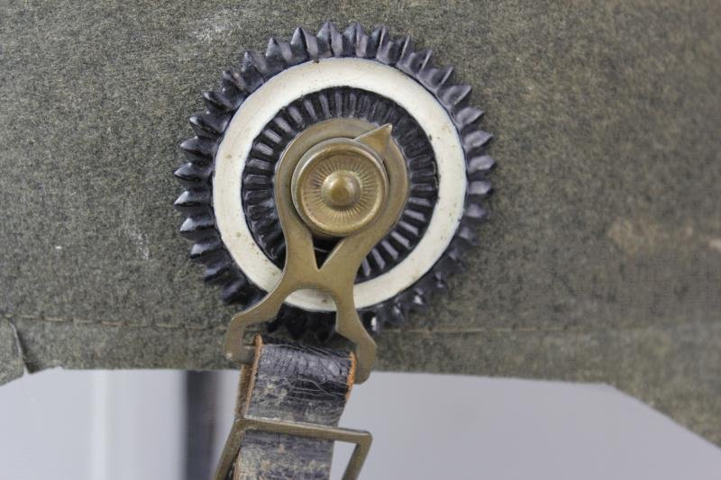 WW1 German Ersatz Model 1895 Felt Pickelhaube of Prussia — image 8