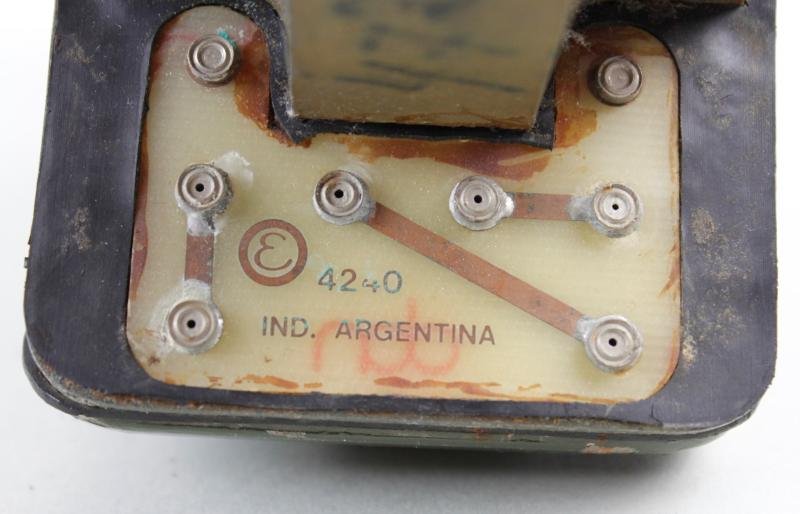 Argentinian Forces PRC 3000 Hand Held Radio — image 5