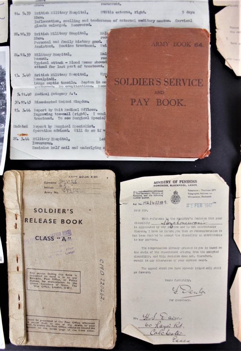 WW2 British D-Day Normandy Hampshire Regiment Bren Gunner Paybook Grouping — image 2