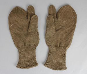 WW2 British Army Mittens