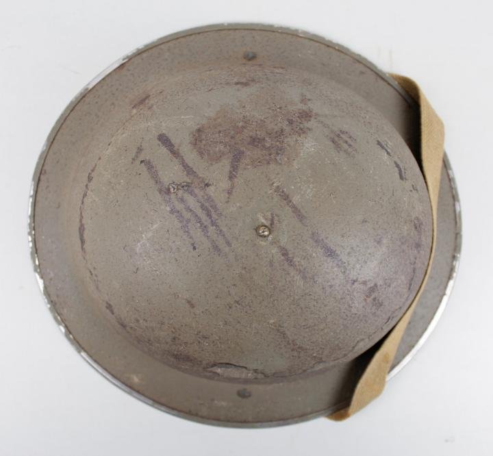 WW2 British MkII Steel Helmet 1943 — image 5