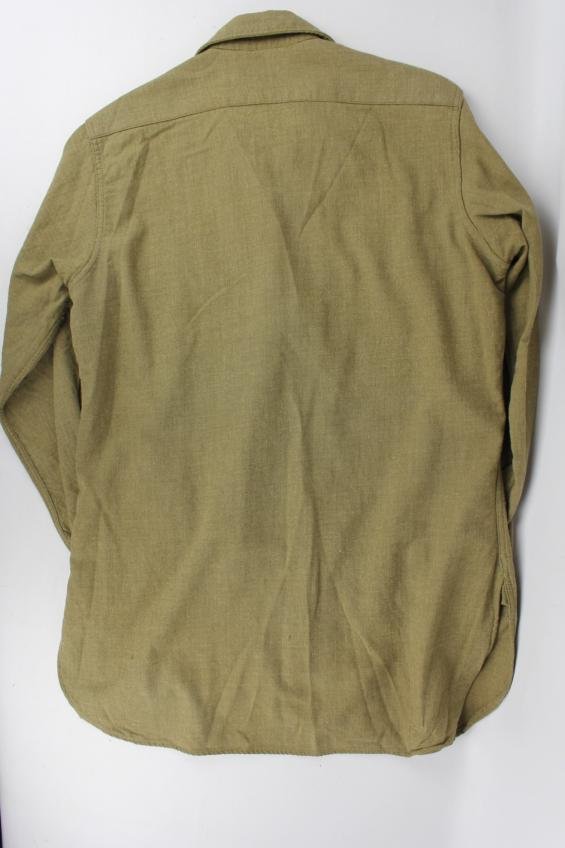WW2 US Wool Shirt With Anti-Gas Flap & Cuffs — image 3