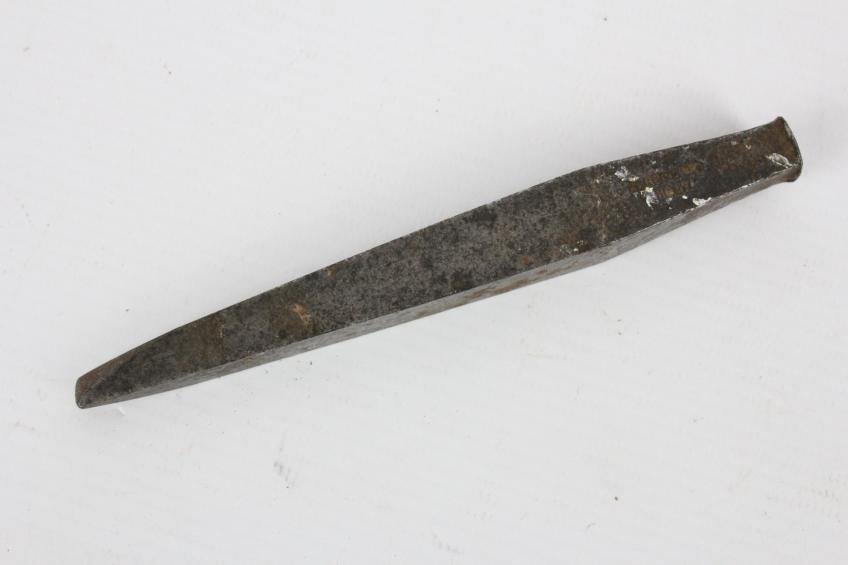 WW1 British 1917 Dated Chisel — image 2