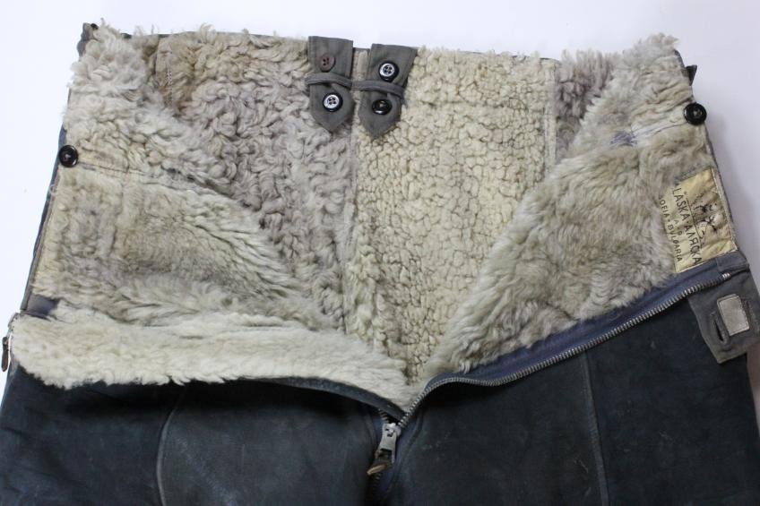 WW2 German Luftwaffe 2 - Piece Winter Flying Suit Trousers — image 4