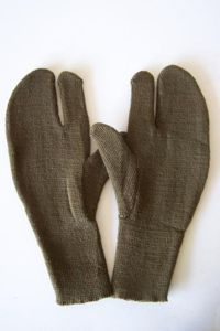 WW2 US OD Trigger Finger Winter Mittens