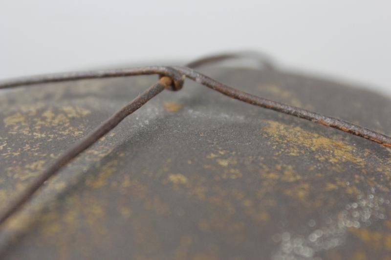 WW2 German M40 Wire Camouflage 'Tunisia' Helmet Named To A Waffenmeister — image 11