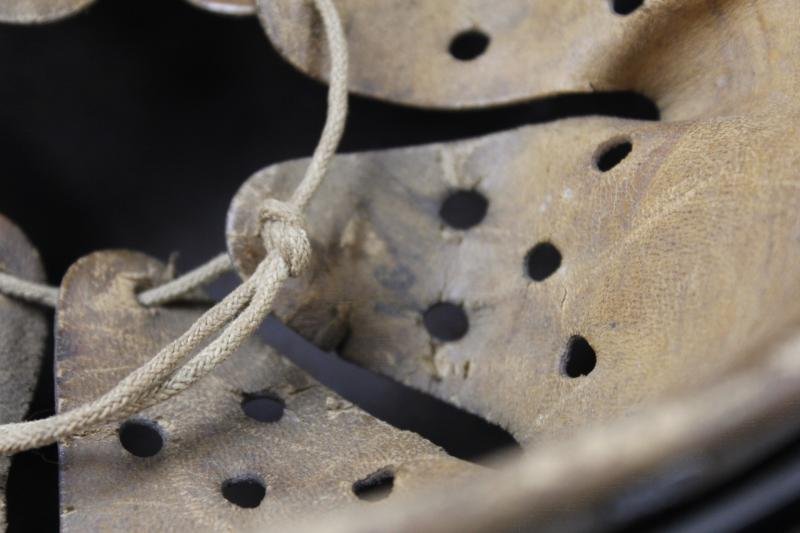 WW2 German M40 Wire Camouflage 'Tunisia' Helmet Named To A Waffenmeister — image 18