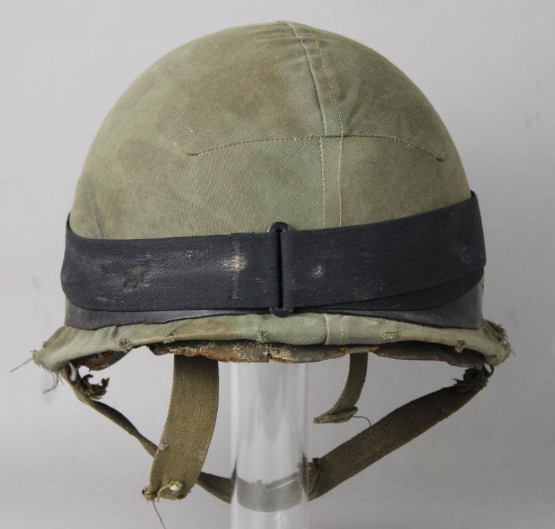1982 Falklands War Argentinian Camouflage Helmet With Goggles — image 6