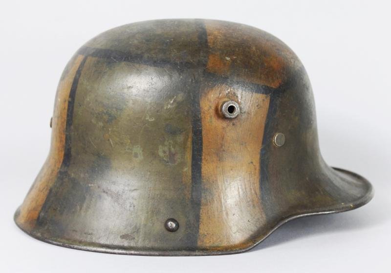 WW1 German M16 Camouflage Helmet — image 2