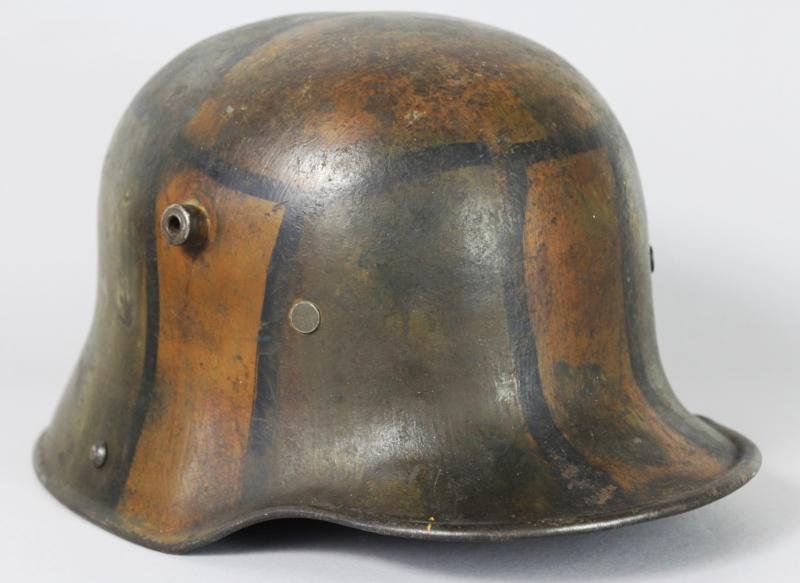 WW1 German M16 Camouflage Helmet — image 7