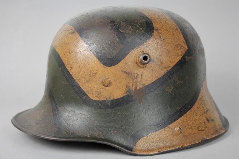 WW1 German M16 Camouflage Helmet Named To A Leutnant — image 2