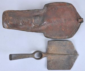 WW1 British '03 Pattern Entrenching Tool & Holder