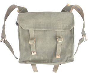 WW2 British '37 Pattern Smallpack & Left & Right Straps