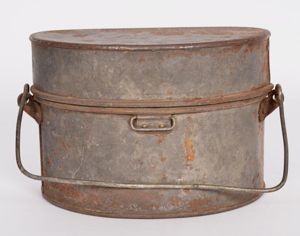 WW1 British D Shaped Mess Tin - RAMC Marked .