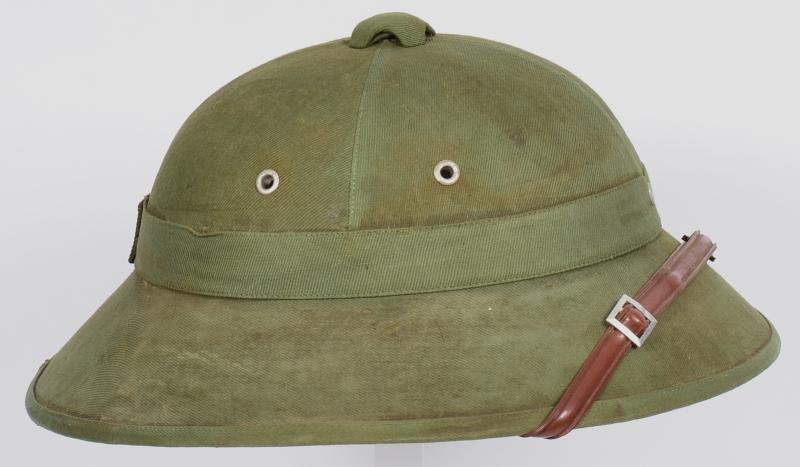 Vietnam War NVA Pith helmet — image 3