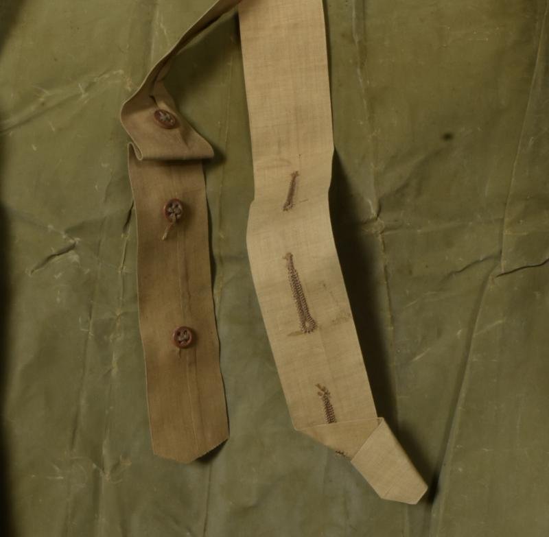 WW2 British Tropical Rain Cape dated 1942 . — image 5