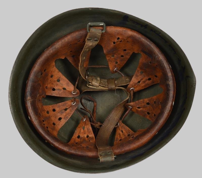 WW2 Italian M33 Helmet — image 7