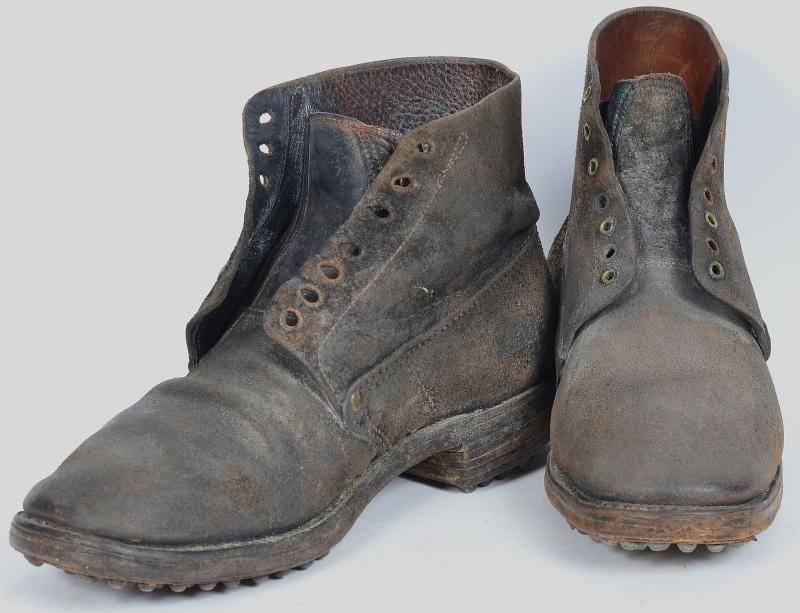 WW1 French Soldiers Issue Ankle Boots. — image 2