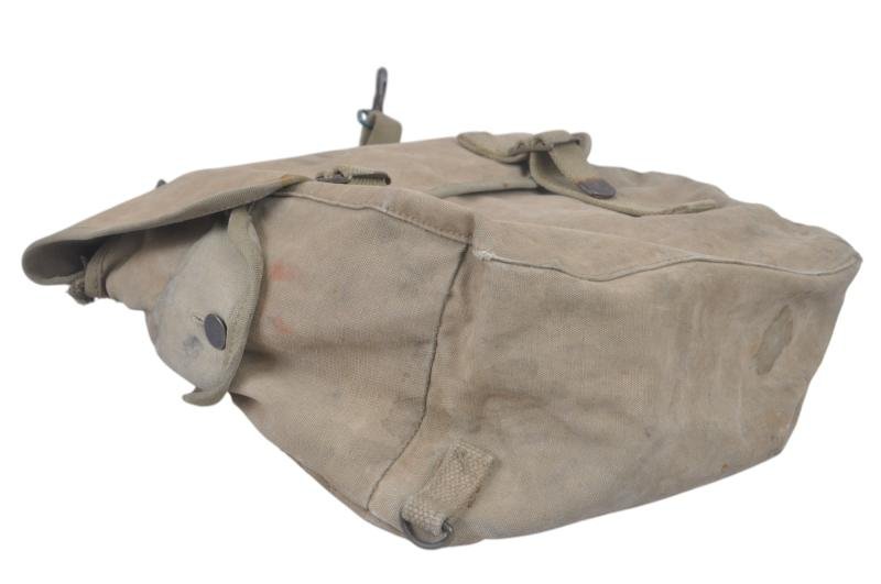 WW2 US Musette Bag 1942 — image 3