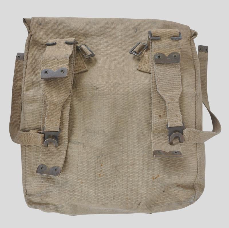 WW2 British 'Tommy' '37 Pattern Largepack & L Straps 1941/42 Dated — image 2