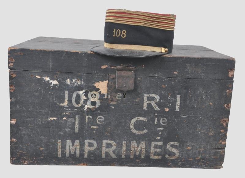 WW1 French 108th Infantry Regiment Officers Kepi & FootLocker — image 2