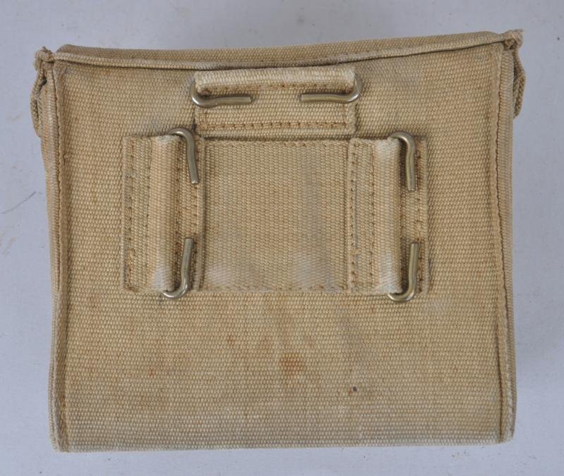 WW2 British Binocular Case , Early First Issue Without Side Buckles 1939 — image 2