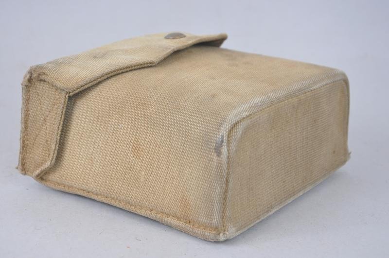 WW2 British Binocular Case , Early First Issue Without Side Buckles 1939 — image 3
