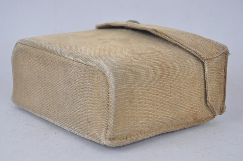 WW2 British Binocular Case , Early First Issue Without Side Buckles 1939 — image 4