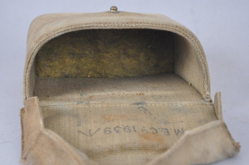 WW2 British Binocular Case , Early First Issue Without Side Buckles 1939 — image 5