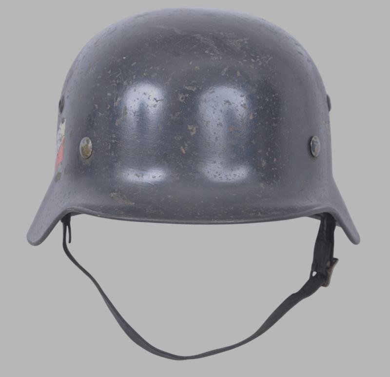 WW2 German M35 Double Decal Helmet- Unit Marked To A Luftwaffe Signals Regiment — image 3