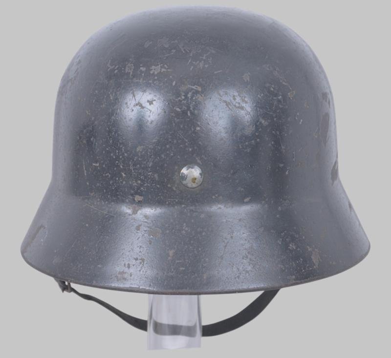 WW2 German M35 Double Decal Helmet- Unit Marked To A Luftwaffe Signals Regiment — image 4