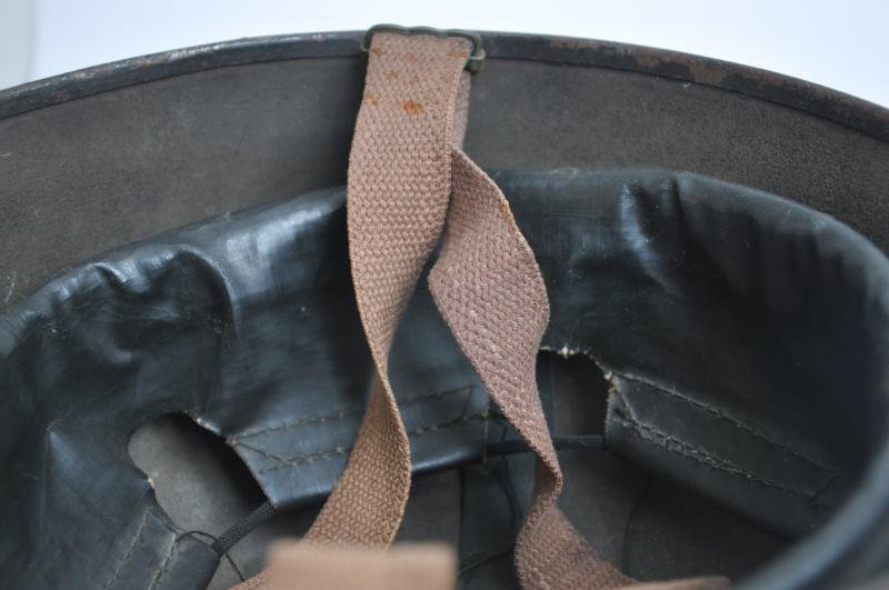 WW2 British RAC/Tank Crew Helmet 1944 — image 9