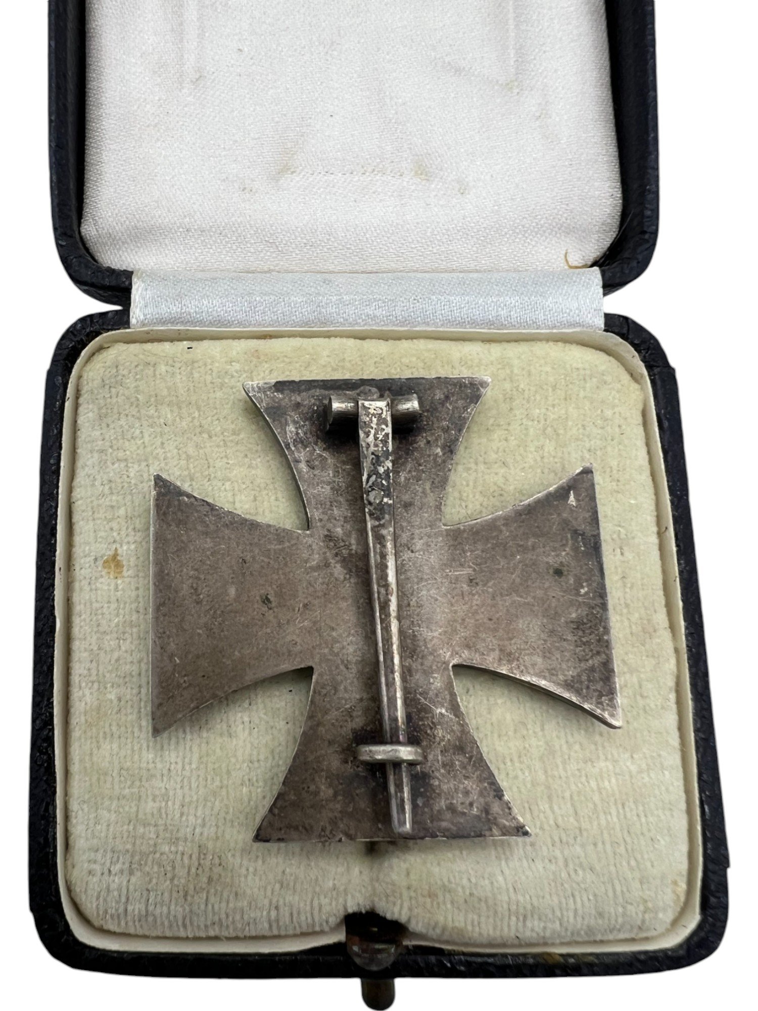 Cased 1939 Iron Cross 1st Class L/50 by Gebrüder Godet & Co Berlin — image 3