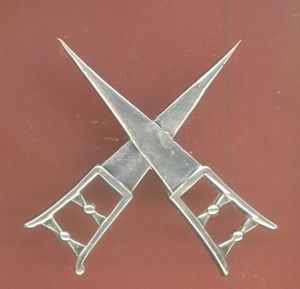 Indian Army. 122nd Rajputana Infantry WW1 Officer's helmet badge