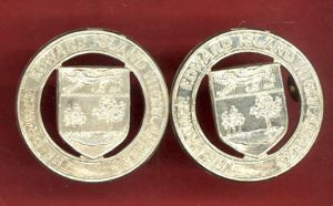 Canadian Prince Edward Island Highlanders collar badges