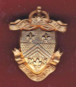 Canadian Le Regiment De Levis Cap Badge