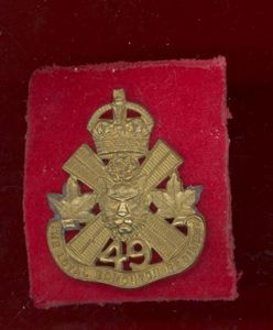 Canadian The Loyal Edmonton Regiment cap badge