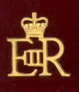 The Norfolk Yeomanry King's Own Royal Regiment EIIR Officer's cap …