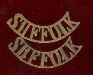 SUFFOLK Suffolk Regiment shoulder titles