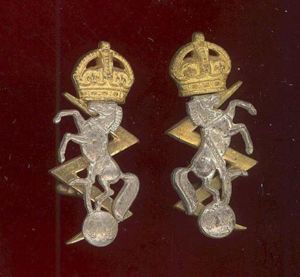 Royal Electrical Mechanical Engineers Officer's collar badges